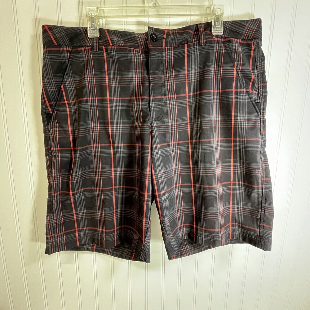 Fila Sport Golf shorts. Mens 38. Black/Red Plaid .Poylester/Spandex